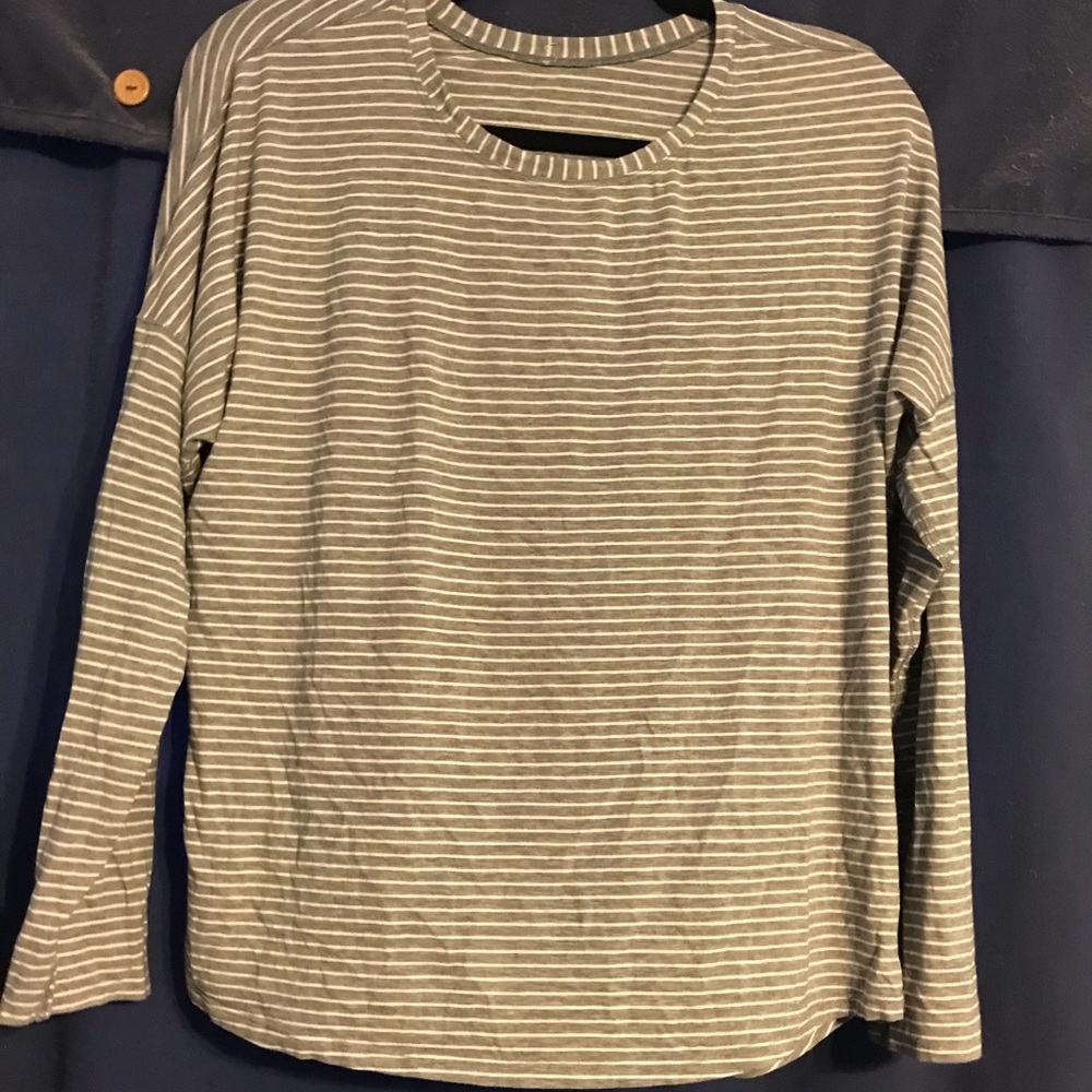 Lululemon Long sleeve shirt